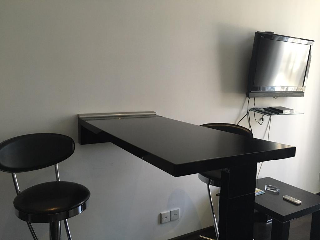 Black-White Rooms باتومي المظهر الخارجي الصورة