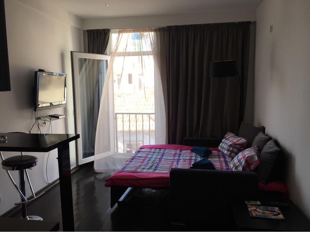 Black-White Rooms باتومي المظهر الخارجي الصورة